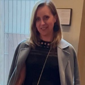 Meet your Posher, Oana